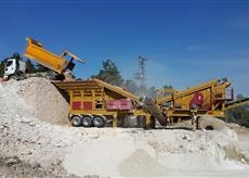 The 250 tons per hour mobile crusher