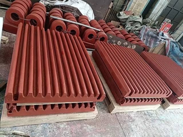 Pièces moulées pour concasseurs - Concasseurs DRG
