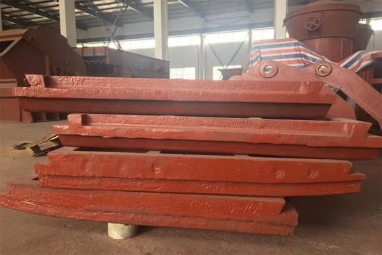 Durée de Vie des Barres de Choc en Manganèse Foncées