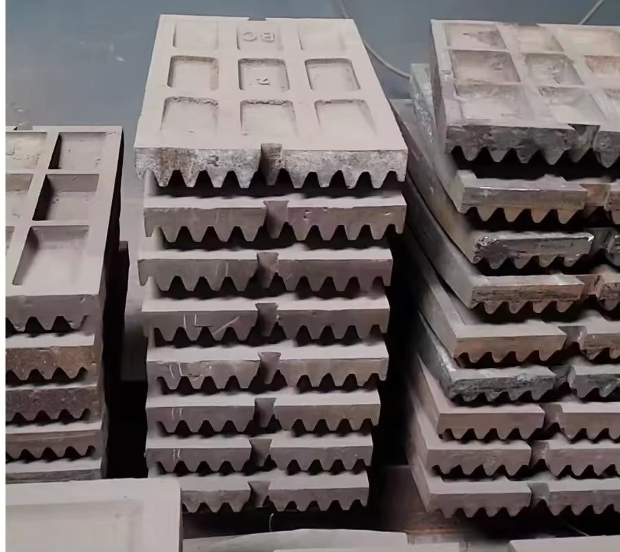 Secondary Impact Crusher 02 Pendulums - DRG Crusher