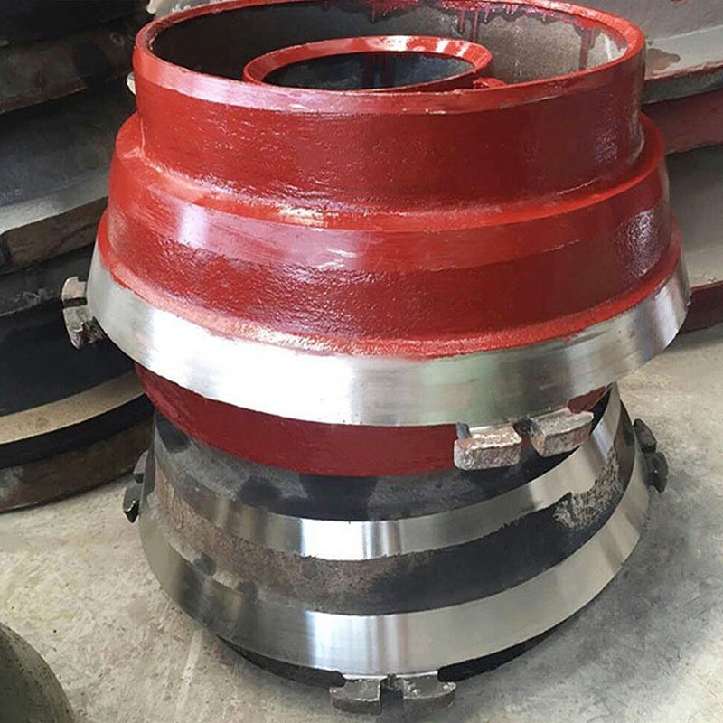 Crushing and Screening Plant Casting Internal Linings