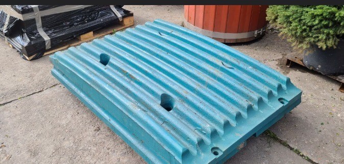 Prices of Wear-Resistant Hammers for Sand Machines - DRG Crusher