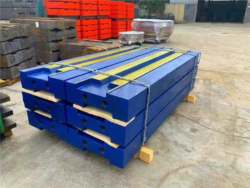 Chromium Parts Customized for Aggregate Production Plants